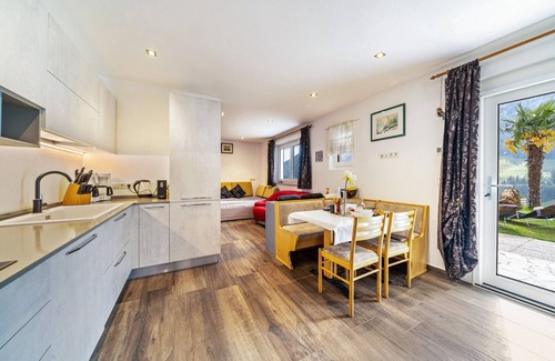 San Leonardo in Passiria Apartment | Apartment "Haus Reimon Monika" with Mountain View & Wi-Fi