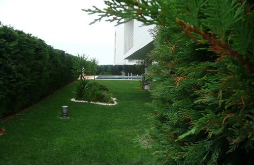 Fuseta Apartment | Apartment 100m² seaside view private parking, swimming pool. To reserve