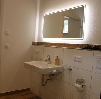 Menslage Apartment | Apartment 1901