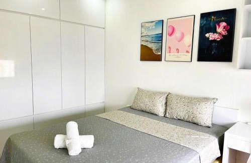 Trung Hoa Nhan Chinh Apartment | Apartment 2 bedrooms, 2 bathroom C6,7 Vinhomes D'Capitale