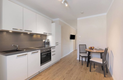 Balve Apartment | Apartment '2 - Goldfever' with Private Terrace, Shared Garden and Wi-Fi