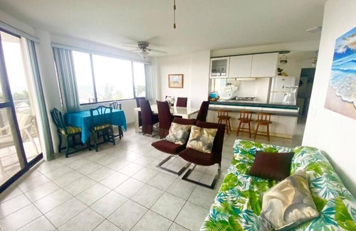 Tonsupa Apartment | Apartment 4 rooms 8 people sea view 2nd floor in Playa Almendro, Tonsupa