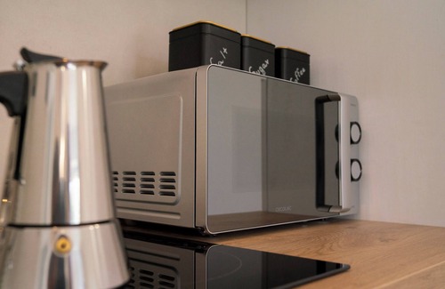 Carlazzo Apartment | Apartment "5" with Lake View, Shared Pool & Wi-Fi