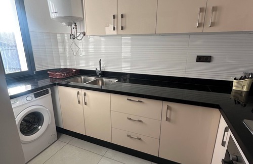 Taddart Apartment | Apartment 9 minutes' walk from Anza beach