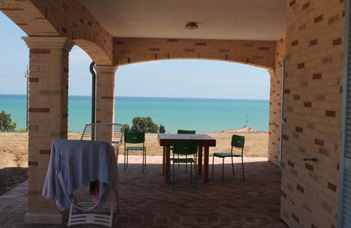 San Savino House | Apartment a stone's throw from the sea and in the countryside