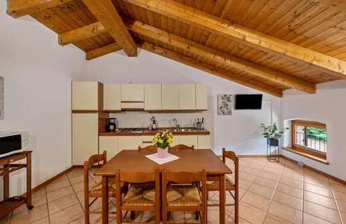 Montioni Apartment | Apartment "Agriturismo Colombare Teboi Trilo" with Mountain View, Shared Pool & Wi-Fi