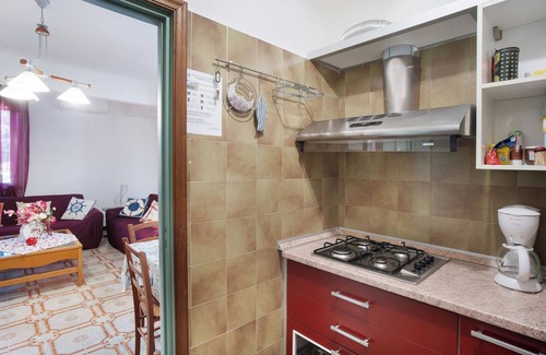Alassio Apartment | Apartment 'Alassio Mare E Non Solo' with Sea View, Wi-Fi and Air Conditioning
