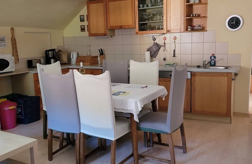 Nesselwaengle House | Apartment Alpenrose with 90m² - 3 bedrooms, 2 bathrooms, for 2 - 8 people