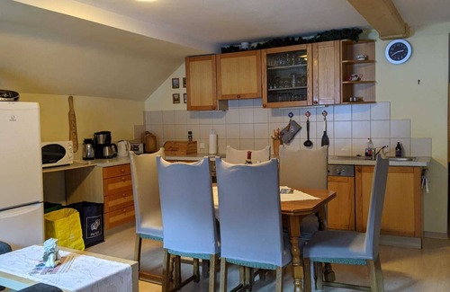 Nesselwaengle House | Apartment Alpenrose with 90m² - 3 bedrooms, 2 bathrooms, for 2 - 8 people