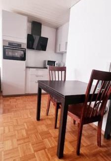 Reutlingen Apartment | Apartment Amana