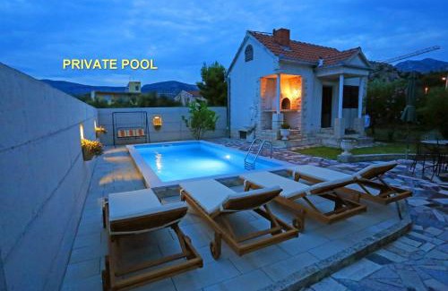 Solin Apartment | Apartment Ana with private pool