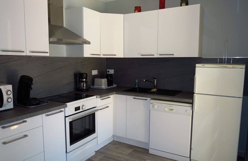 La Capte Apartment | Apartment and garden 5 people sea and village in Hyères - peninsula of Giens
