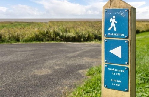 Emmerlev Apartment | Apartment "Antomine" - 100m from the sea in Western Jutland in Højer - 6 persons, 2 bedrooms