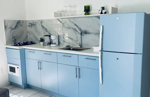 Willemstad Apartment | Apartment Aoki - Centrally located with a beautiful pool