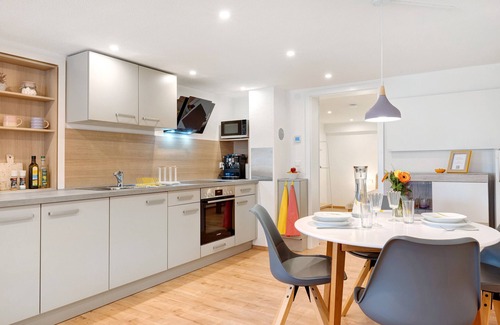 Gemarkung Tieringen Apartment | Apartment 'Apfelwiese' with Private Terrace, Private Garden and Wi-Fi