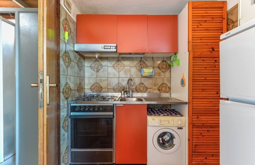 Cavo Apartment | Apartment 'Appartamento A Cavo Sul Mare' with Sea View, Wi-Fi and Air Conditioning