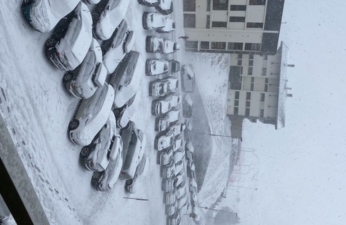 Cadeilhan-Trachere Apartment | Apartment at the foot of the slopes