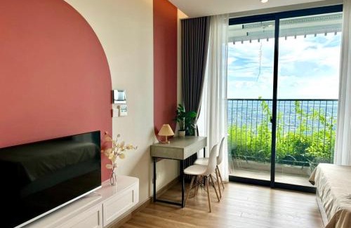 Van Giang Apartment | Apartment at Lanmark 2 tower Onsen- 3 minutes walking to Thien Nga park - Skylux homestay Ecopark Hung Yen