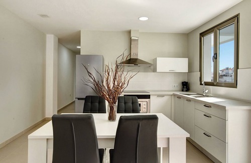 Playa de Mogan Apartment | Apartment Atico Albamar with Mountain View, Wi-Fi, Balcony & Terrace