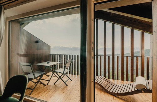 Chiusa Apartment | Apartment 'Bergesruh' with Mountain View, Shared Garden and Wi-Fi