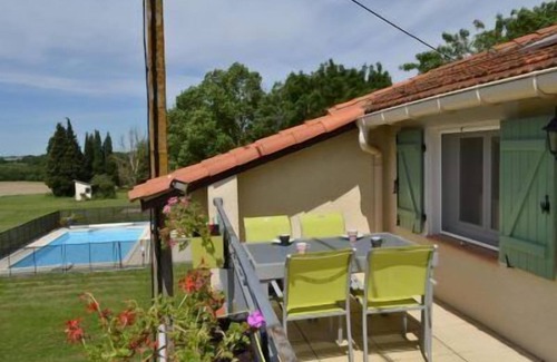 Saint-Papoul House | Apartment between Castelnaudary and Carcassonne with heated swimming pool and parking lot