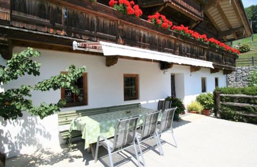 Stummerberg Apartment | Apartment Binter by Interhome