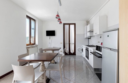 Pizzoletta Bed & Breakfast | Apartment 'Boccadoro Apartament' with Shared Terrace, Wi-Fi and Air Conditioning