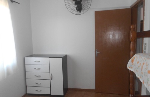 Enseada Apartment | Apartment facing the sea, holds up to 8 people.