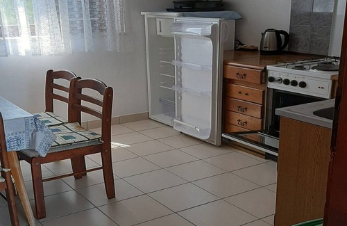 Bilice Apartment | Apartment by the Beach