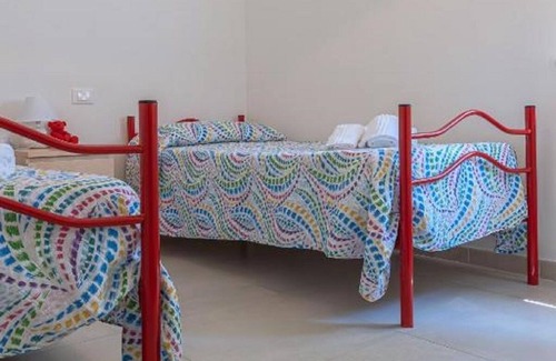 Valeggio sul Mincio Apartment | Apartment 'Casa Vacanza Maria' with Balcony, Wi-Fi and Air Conditioning