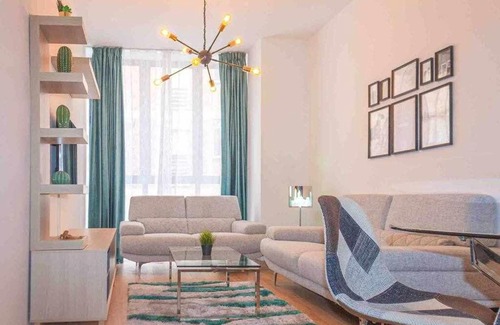 Castello de la Plana Apartment | Apartment Central House