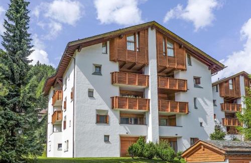 Sankt Moritz-Bad Apartment | Apartment Chesa Maurus A5 by Interhome
