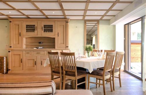 Sankt Moritz-Bad Apartment | Apartment Chesa Piz Mezdi - St- Moritz by Interhome