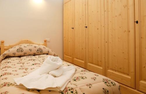 Raveo Apartment | Apartment Cjase Fravins-3 by Interhome