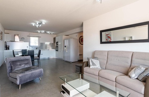 L'Ile-Rousse Apartment | Apartment Clos des Oliviers by Interhome