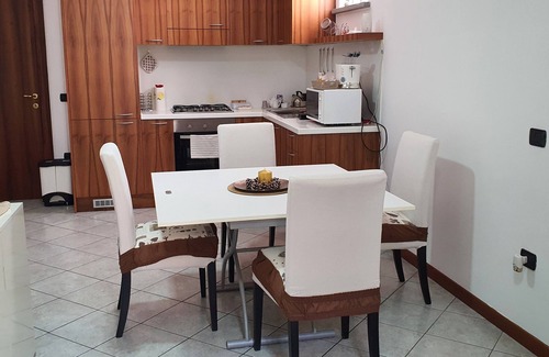 Lugo Apartment | Apartment complete with kitchen in downtown