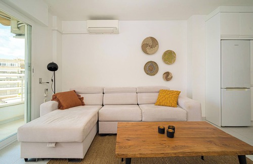 Altea Apartment | Apartment "Costabella Altea" with Mountain View, Pool, Wi-Fi, Garden & Terrace