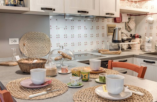 Bagno a Ripoli Apartment | Apartment 'Country House On The Florence Hills' with Private Terrace, Wi-Fi and Air Conditioning