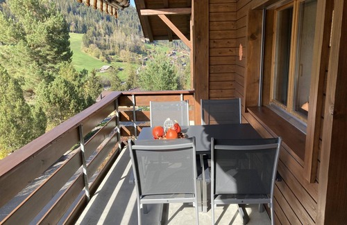 Zweisimmen Apartment | Apartment Crocus by Interhome