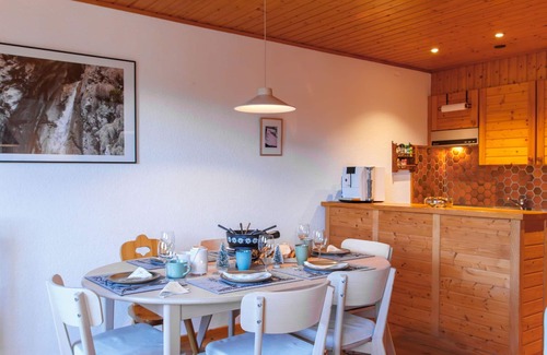 Champoussin Apartment | Apartment Dahlia by Interhome