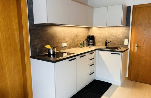 Sand in Taufers Apartment | Apartment "Duregger App Sonnenschein" with Mountain View, Garden & Wi-Fi