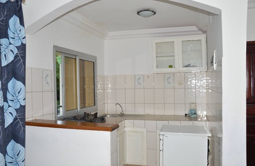 Kribi Apartment | Apartment-Ensuite with Shower-Beach view