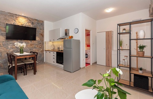 Slime Apartment | Apartment Feel the nature (104811-A1) - Slime