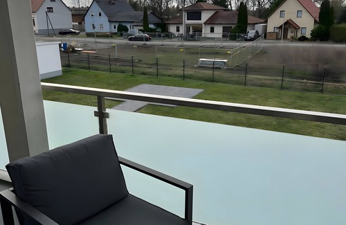 Schonebeck Apartment | Apartment 'Ferienwohnung 11' with Shared Terrace, Balcony and Wi-Fi