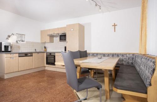 Gattererberg Apartment | Apartment Ferienhof Sonnseitn-2 by Interhome