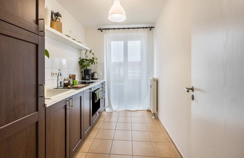 Dessau Apartment | Apartment 'Ferienwohnung Anton' with Shared Garden, Balcony and Wi-Fi
