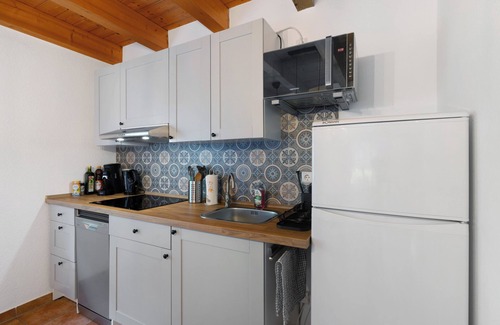 Buehlertal Apartment | Apartment 'Ferienwohnung Am Hirschfelsen' with Private Terrace and Wi-Fi