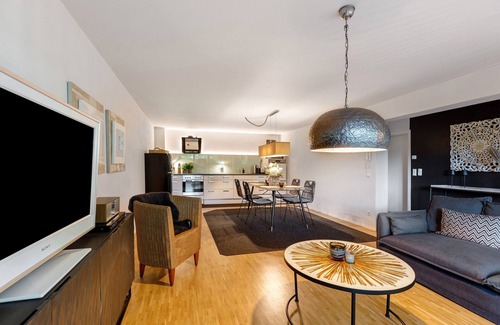Andelshofen Apartment | Apartment 'Fewo Spectrum' with Private Terrace and Wi-Fi