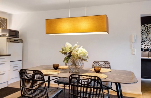 Andelshofen Apartment | Apartment 'Fewo Spectrum' with Private Terrace and Wi-Fi