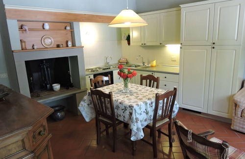Fiesole Other | Apartment for 4 people with pool Casa al Bosco